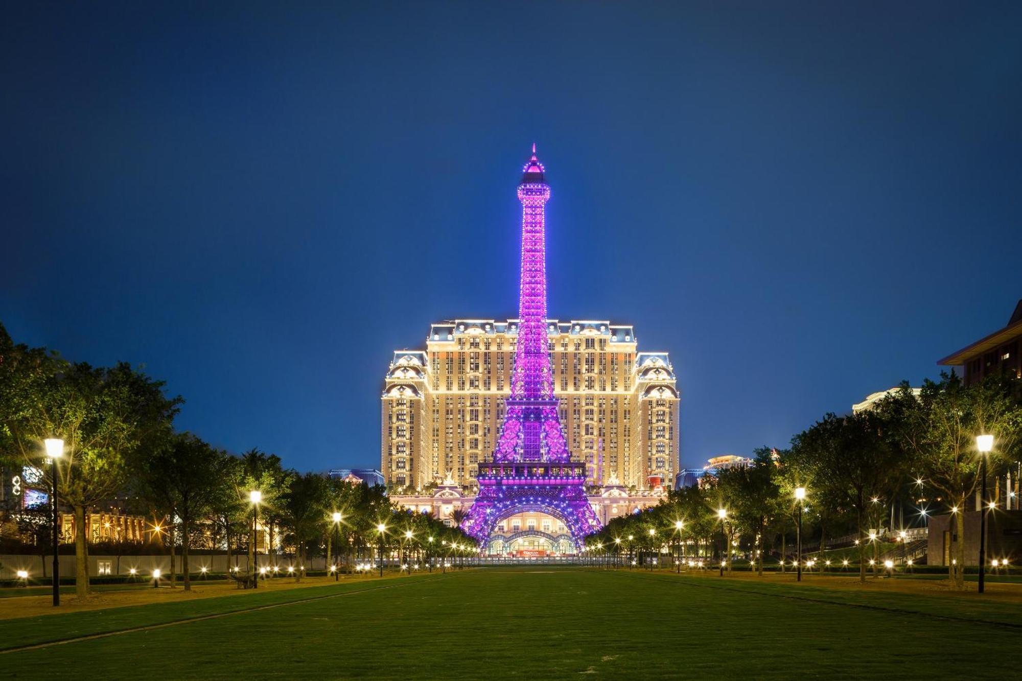 Parisian Hotel 5*